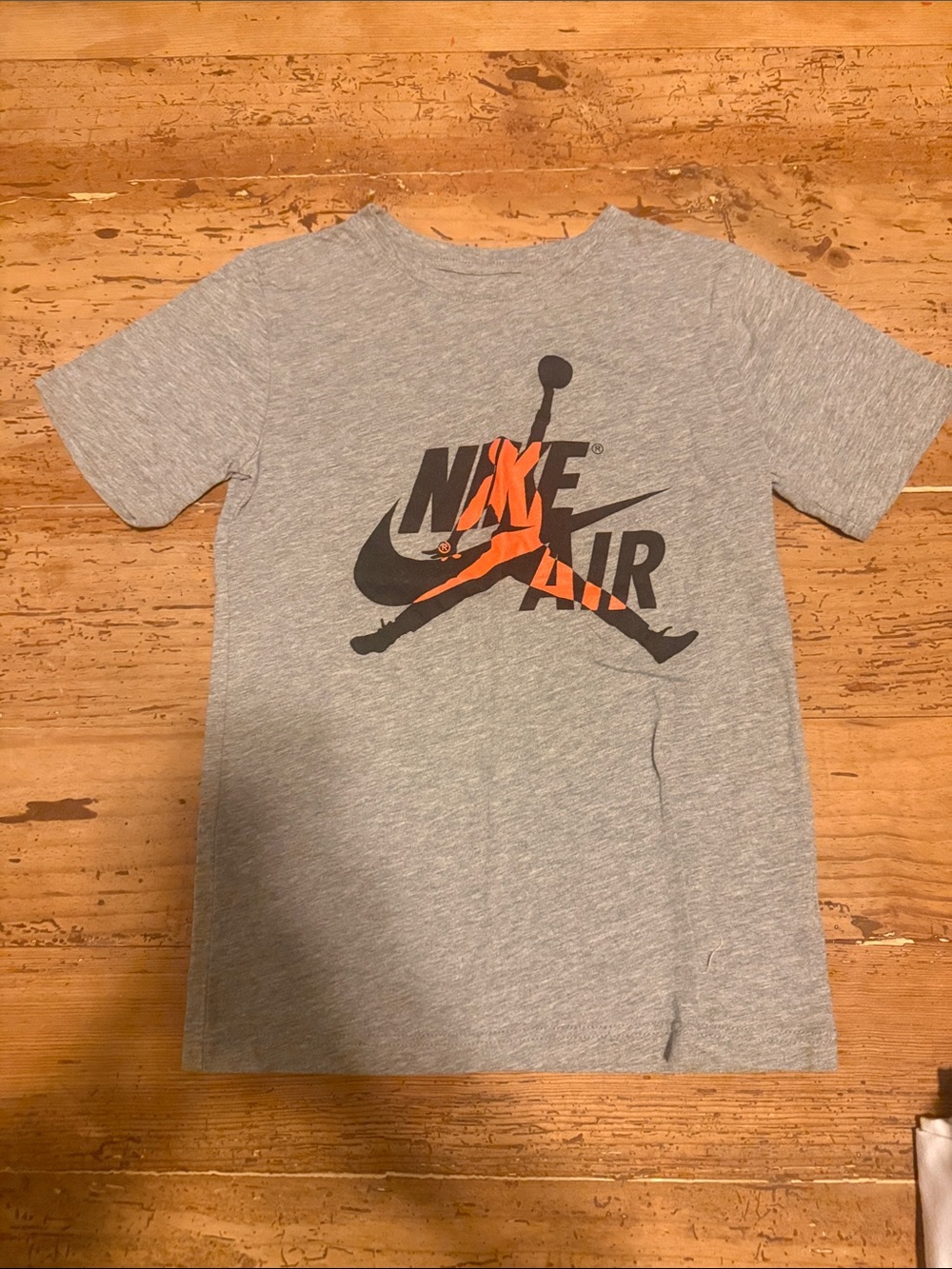 Nike Kids Heather Gray Short-Sleeve Graphic Tee with Orange and Black Logo